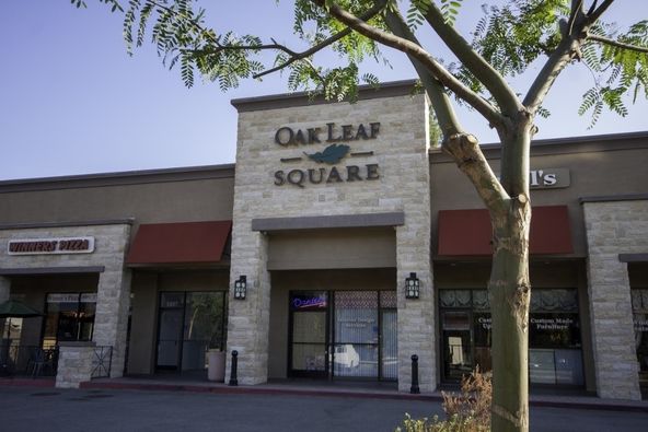 Oak Leaf Square: 1819 E Thousand Oaks Blvd, Thousand Oaks, CA 91362